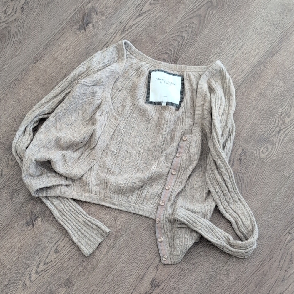 Abercrombie & Fitch Taupe Cable-Knit Button Cardigan